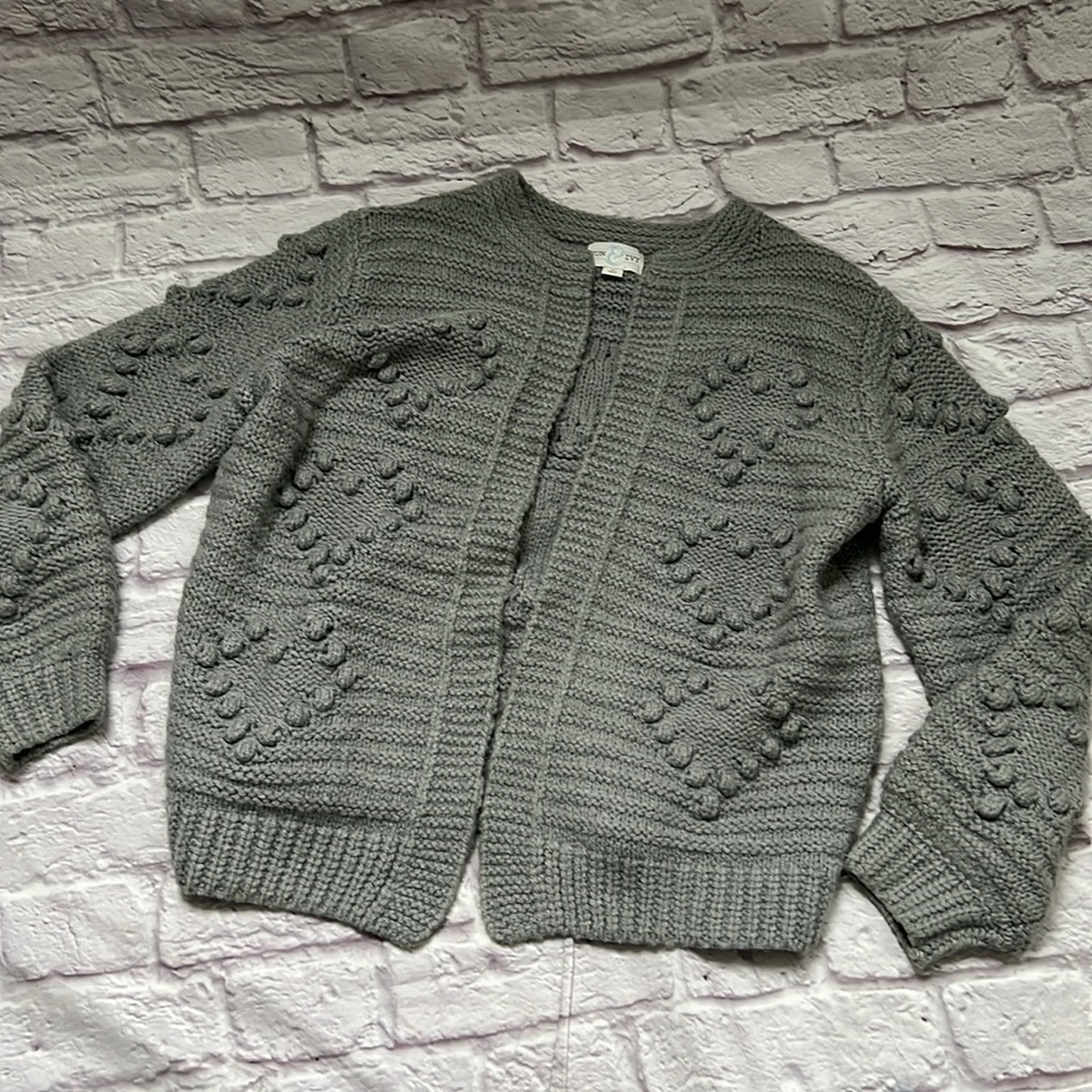 Jun & Ivy grey heart cardigan